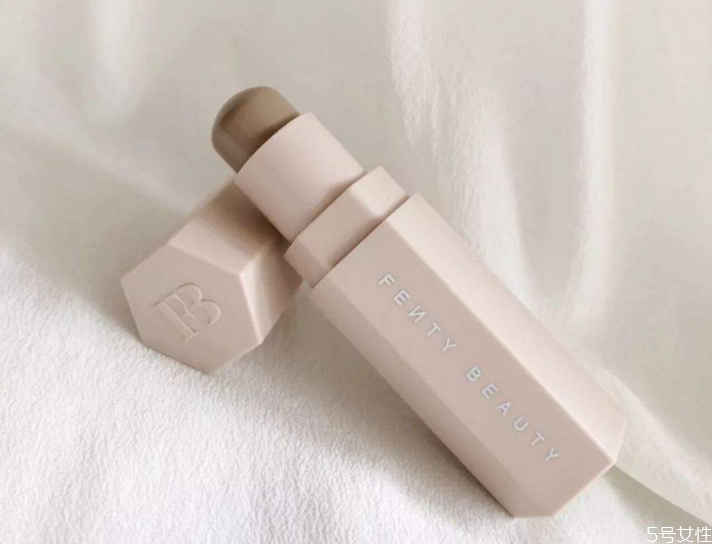 修容棒有用吗,修容棒用在化妆的第几步怎么用