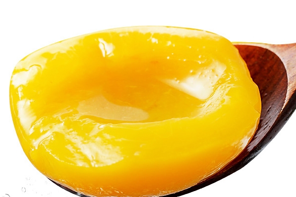 黄桃罐头的保质期是多久,黄桃罐头的保质期一般是多久