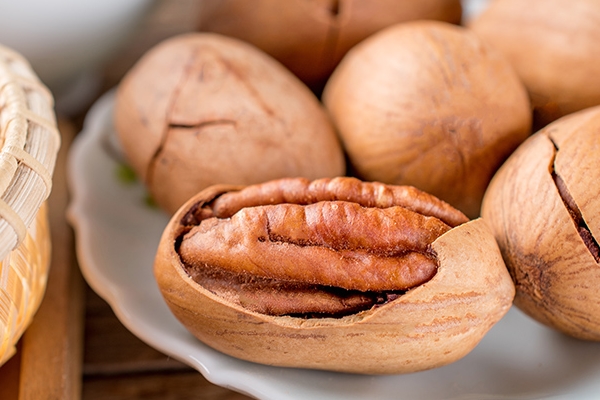 碧根果有什么用,碧根果为啥叫碧根果