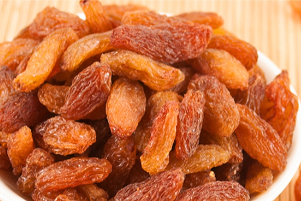 葡萄干的营养价值及功效,葡萄干的营养价值和食用功效 葡萄干的营养价值及功效,葡萄干的营养价值和食用功效