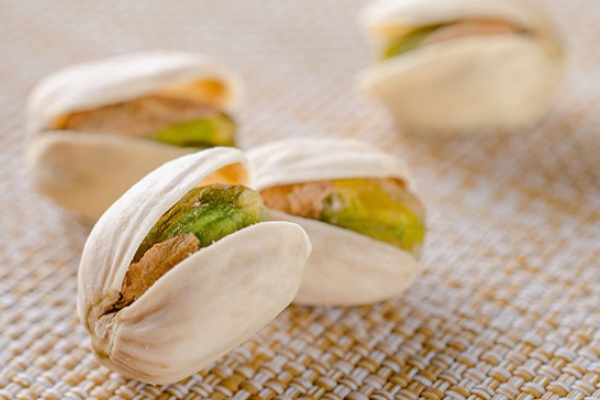 开心果放久了潮了怎么办,开心果受潮了怎么办