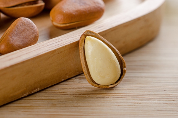 炒松子的方法,松子炒制方法