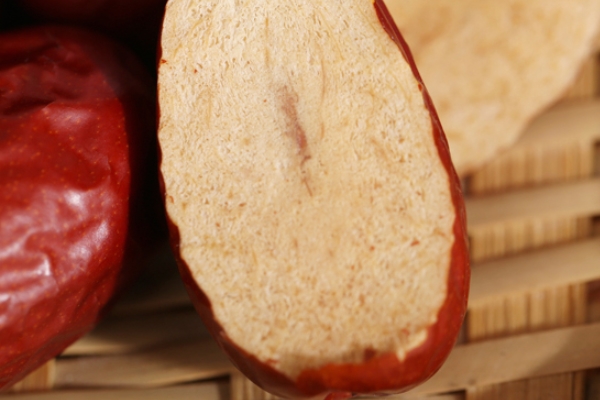 红枣的作用和功效,红枣的作用和功效禁忌