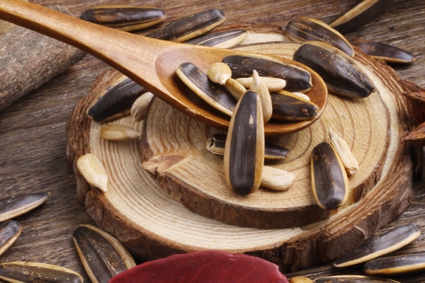 葵花籽好处,葵花籽营养价值及功效