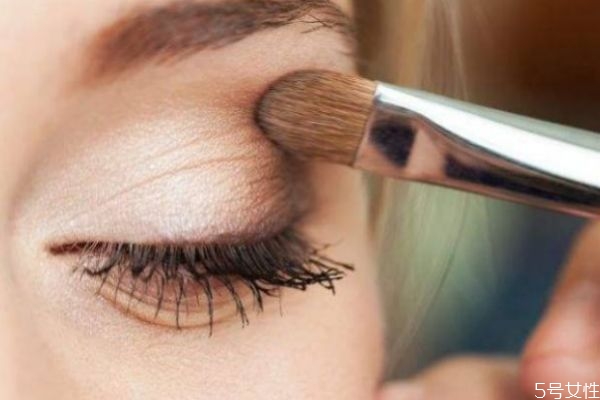 几十块钱的化妆刷能用吗,化妆刷可以买便宜的吗