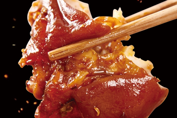 猪蹄汤里面可以放山药吗,山药炖猪蹄里面还可以放什么