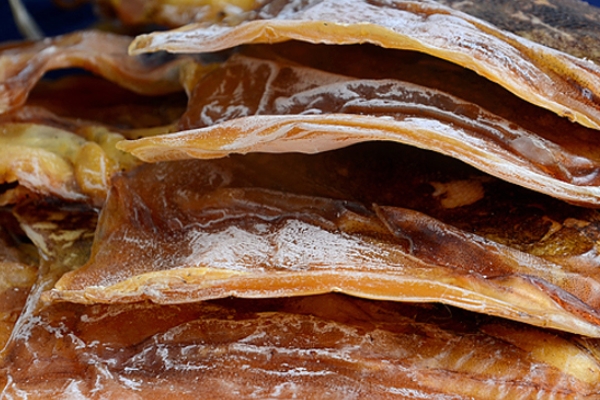 墨鱼干配什么煲汤补血,墨鱼干汤的做法大全