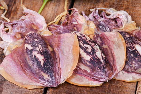 墨鱼干的营养价值及功效和作用,墨鱼干的吃法 墨鱼干的营养价值及功效和作用,墨鱼干的吃法