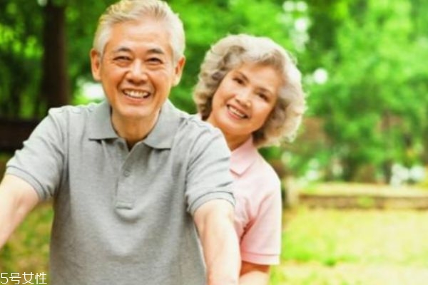 哪四类人不能吃咸鸭蛋,什么人不宜吃咸鸭蛋