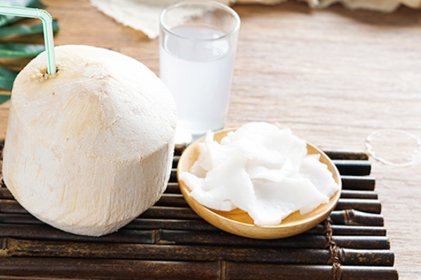 椰子的营养价值及功效,椰子的营养价值及功效和禁忌