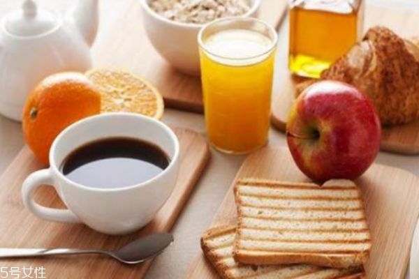 早餐吃什么比较健康,可以减肥,早上吃什么容易胖 早餐吃什么比较健康,可以减肥,早上吃什么容易胖