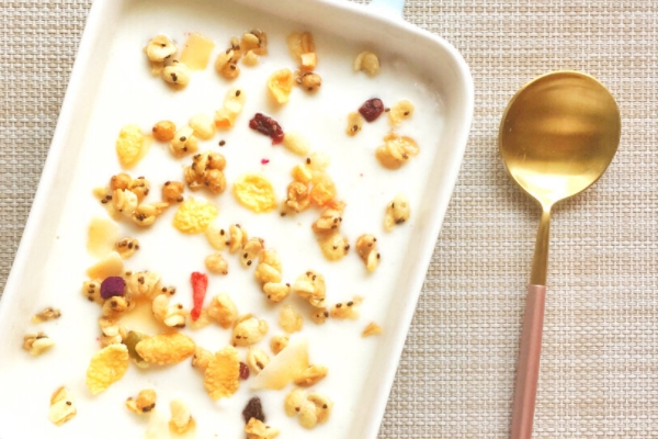 酸奶是越稠越好吗,酸奶是稀的好还是稠的好