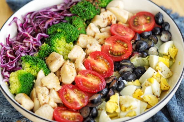 沙拉一般有什么蔬菜,沙拉沙拉的什么