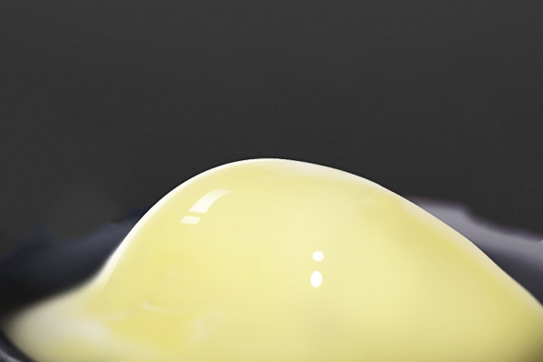 蜂王浆的属性,蜂王浆什么样子