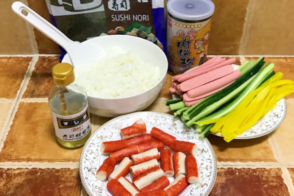 做寿司简单吗,如何做寿司? 做寿司简单吗,如何做寿司?