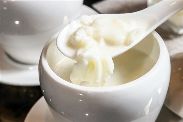 蛋白杏仁茶功效和作用,蛋白杏仁茶怎么做 蛋白杏仁茶功效和作用,蛋白杏仁茶怎么做