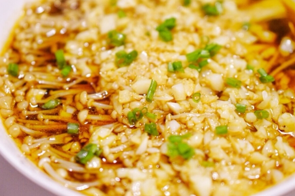 金针菇放几天有点黄,金针菇发黄了