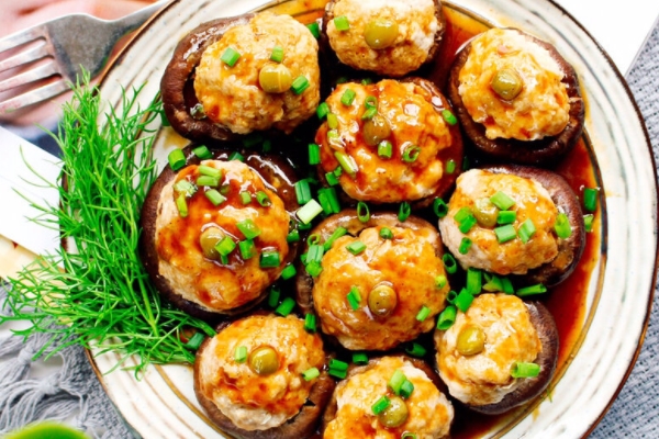 香菇不能和什么一起吃 食物相克表,香菇不能和什么一起吃会中毒