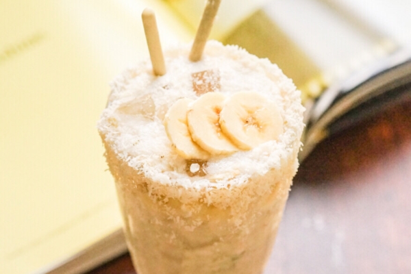 鸡尾酒是酒吗,鸡尾酒是啥