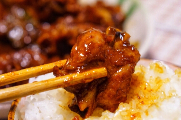 做红烧排骨的技巧,做红烧排骨的方法步骤