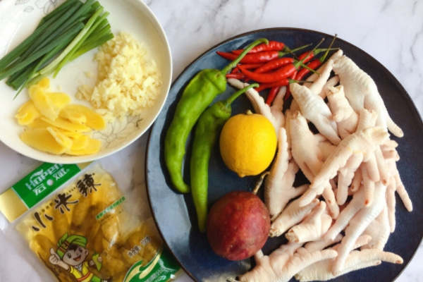 市面上的泡椒凤爪可以经常吃吗,超市卖的泡椒凤爪能吃吗