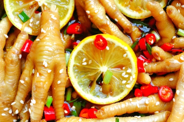 泡椒凤爪的特色,泡椒凤爪的特色是什么