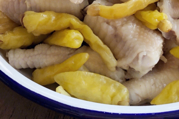 泡椒凤爪有福尔马林,凤爪是用福尔马林泡的吗