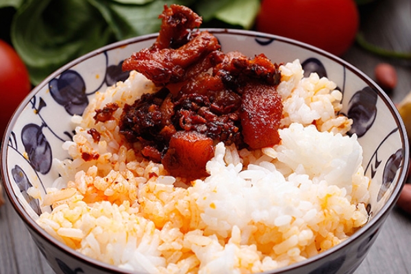 辣子鸡的鸡肉怎么选,辣子鸡用什么鸡肉 辣子鸡的鸡肉怎么选,辣子鸡用什么鸡肉
