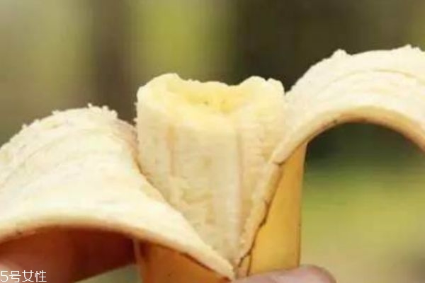 香蕉的好处和功效和作用,香蕉的好处? 香蕉的好处和功效和作用,香蕉的好处?