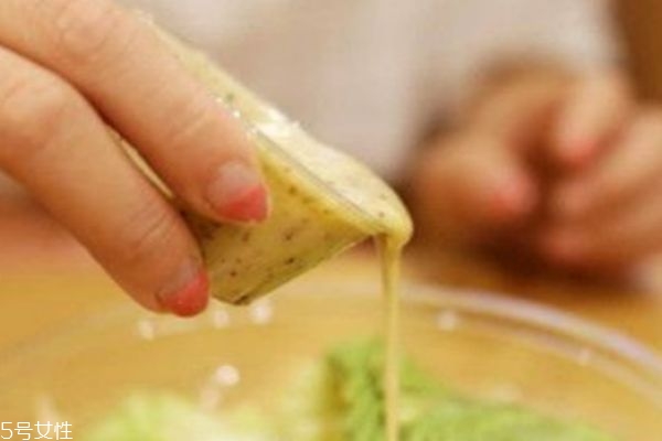 沙拉的制作方法,沙拉怎么做