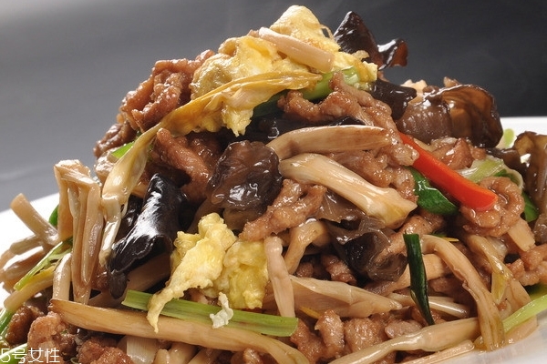 黄花菜的品种,黄花菜的品种有多少种