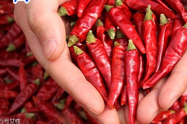 吃辣椒的害处有哪些,吃辣椒的害处