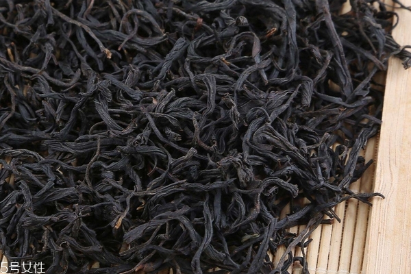 正山小种的特点和口感,正山小种的特点及功效