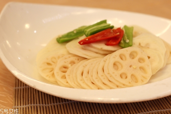 莲藕的功效和作用以及营养价值,莲藕的功效和作用