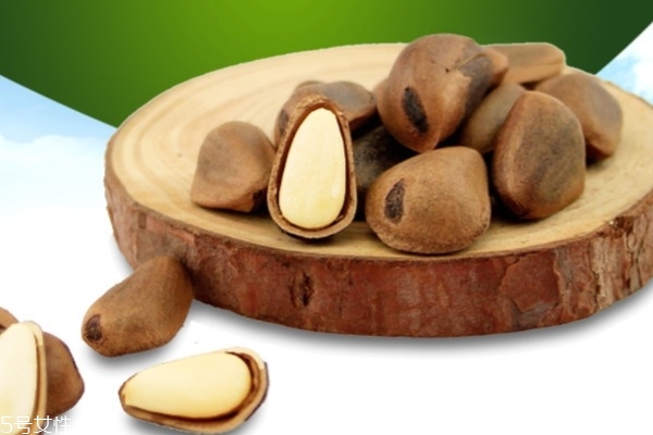 松子怎么炒能开口视频教程,松子怎么炒能开口窍门