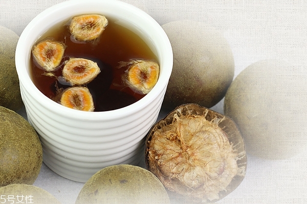 罗汉果的营养成分表,罗汉果的营养价值及功效 罗汉果的营养成分表,罗汉果的营养价值及功效