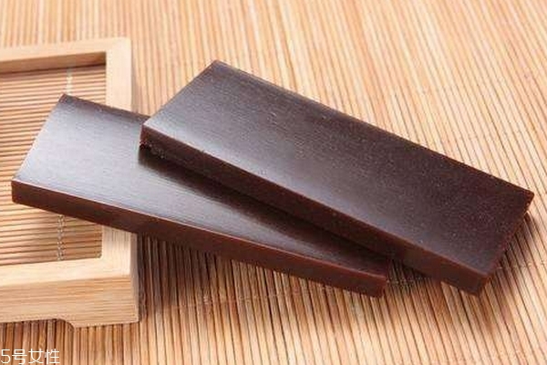 阿胶的贮存要求及贮存条件为,阿胶的贮存养护方法