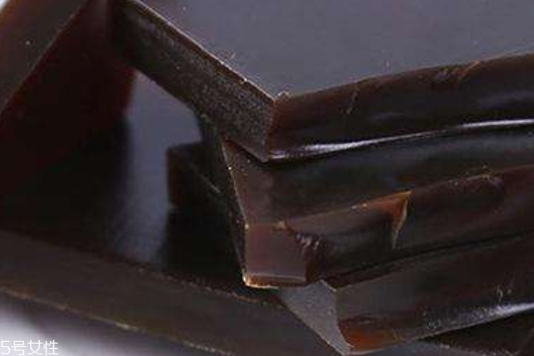 阿胶用黄酒泡的功效,阿胶用黄酒泡的作用