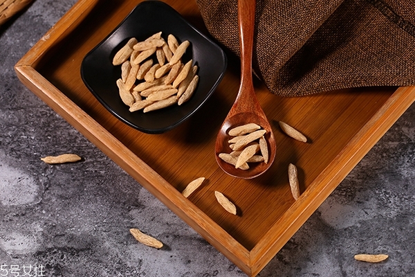 女人喝麦冬泡水的好处,麦冬泡水的好处 女人喝麦冬泡水的好处,麦冬泡水的好处