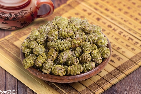 干石斛怎么泡水喝方法,干石斛怎么泡茶喝