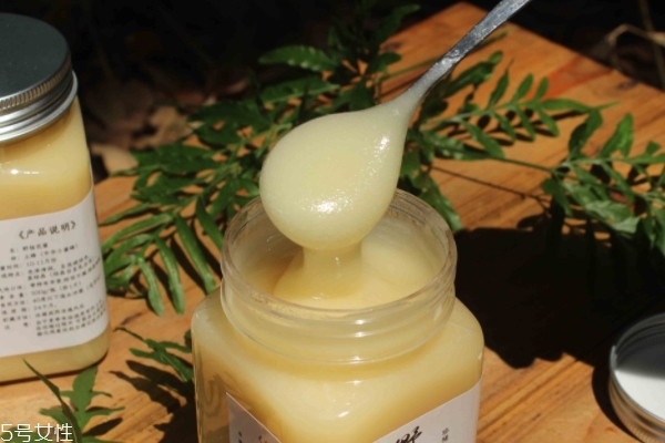 有桂花蜜吗,桂花蜜是什么颜色的 有桂花蜜吗,桂花蜜是什么颜色的