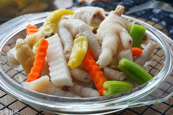 泡椒凤爪的教程,泡椒凤爪做法步骤 泡椒凤爪的教程,泡椒凤爪做法步骤