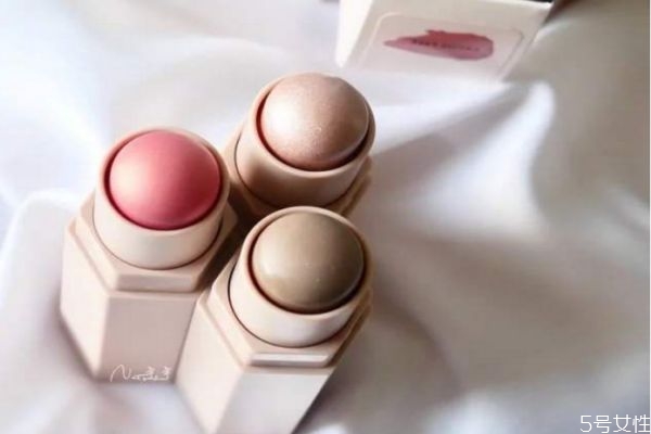 安瓶如何打开(安瓶怎么打开)