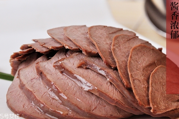 猪心能和香菇一起吃吗,猪心可以跟香菇在一起吃吗