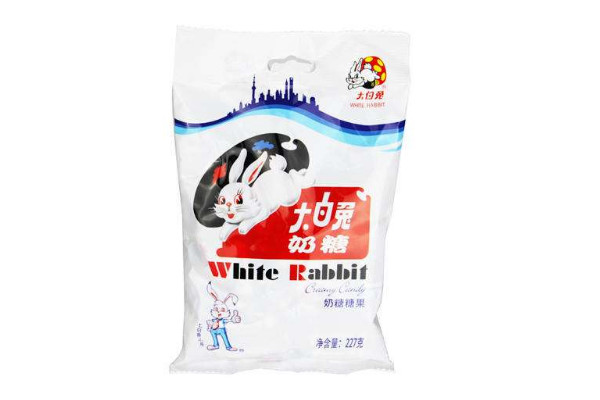 大白兔奶糖放冰箱多久能吃,大白兔奶糖放了一年还能吃吗 大白兔奶糖放冰箱多久能吃,大白兔奶糖放了一年还能吃吗
