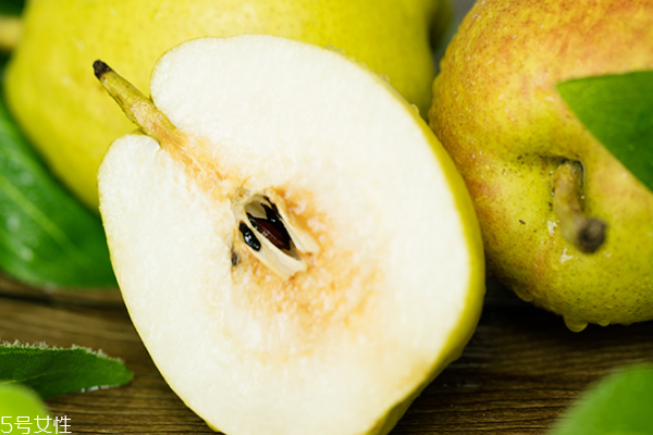 香梨的营养成分表,香梨的营养成分有哪些 香梨的营养成分表,香梨的营养成分有哪些