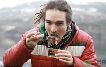 鲱鱼罐头有多臭(鲱鱼罐头有多臭什么味道的啊)