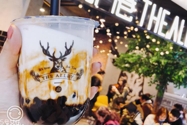 新疆奶茶介绍,新疆奶茶用的什么茶 新疆奶茶介绍,新疆奶茶用的什么茶