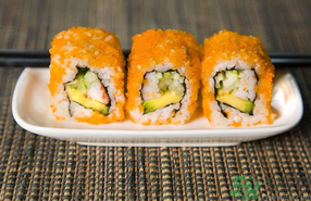 鱼子酱寿司的做法(鱼子酱寿司的做法和材料)