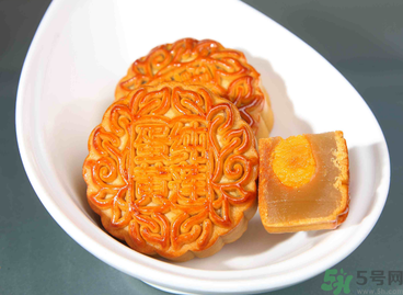 孕妇吃月饼的危害(孕妇吃月饼的危害)